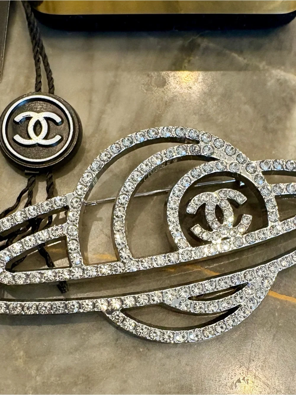 CHANEL Large Rhinestone Galaxy Planet Crystal Brooch White gold Shines Crazy ! - Picture 3 of 8